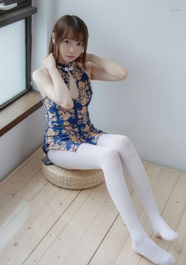 欧美莫代尔短袖大码_1080P超清在线观看